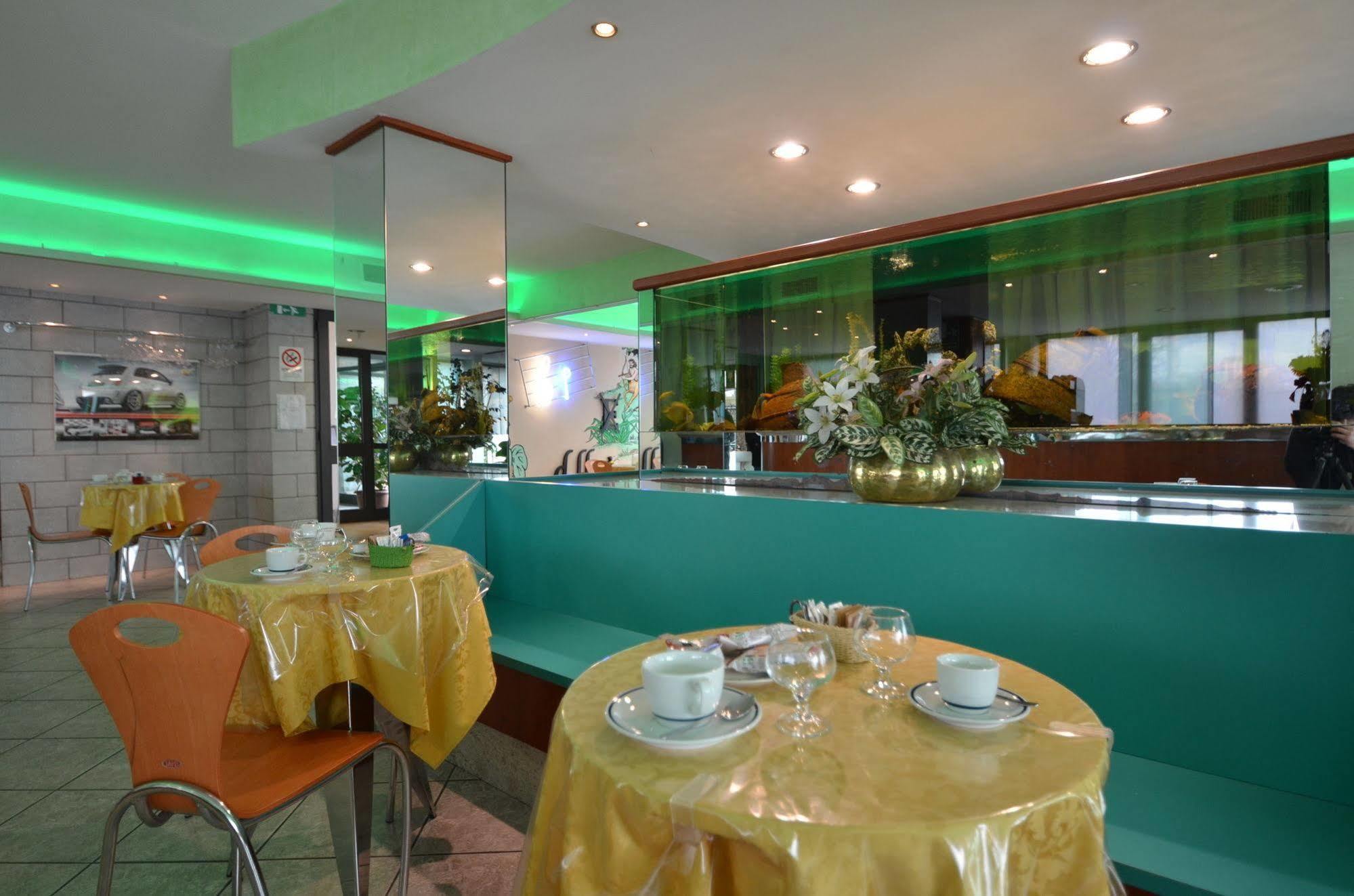 Hotel Residenza Delle Alpi Турин Екстер'єр фото